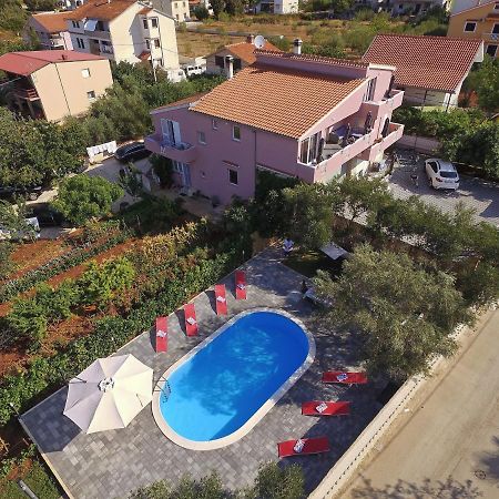 Apartment With Private Pool Sukosan Luaran gambar