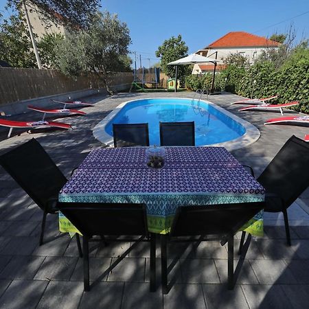 Apartment With Private Pool Sukosan Luaran gambar