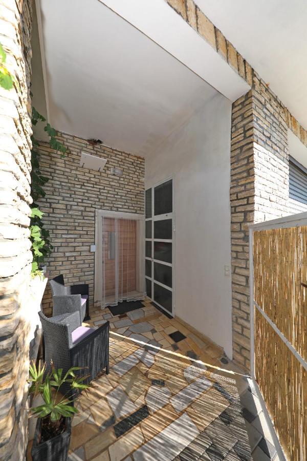 Apartment With Private Pool Sukosan Luaran gambar