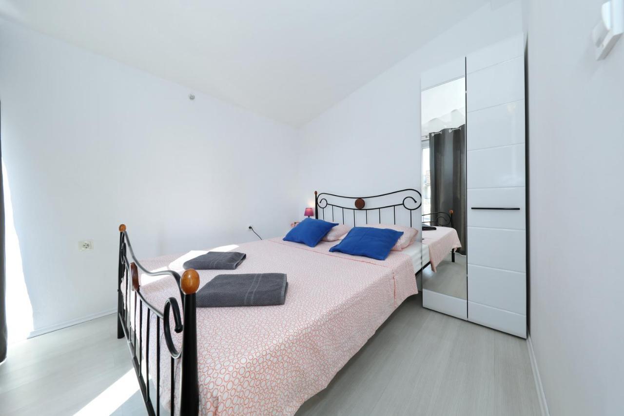 Apartment With Private Pool Sukosan Luaran gambar