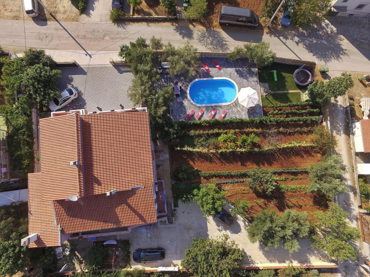 Apartment With Private Pool Sukosan Luaran gambar